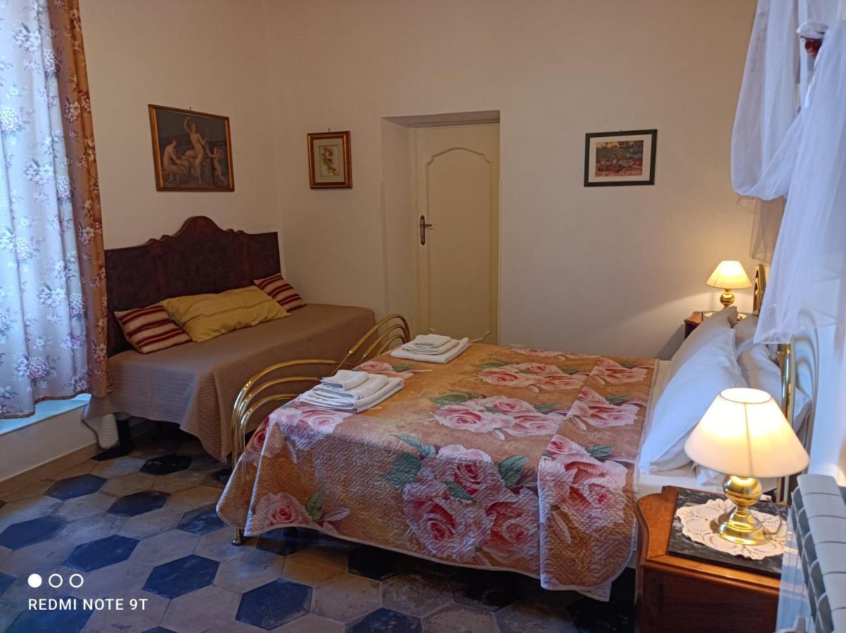 Bed and Breakfast Angelina Antica Dimora à Terracine Extérieur photo