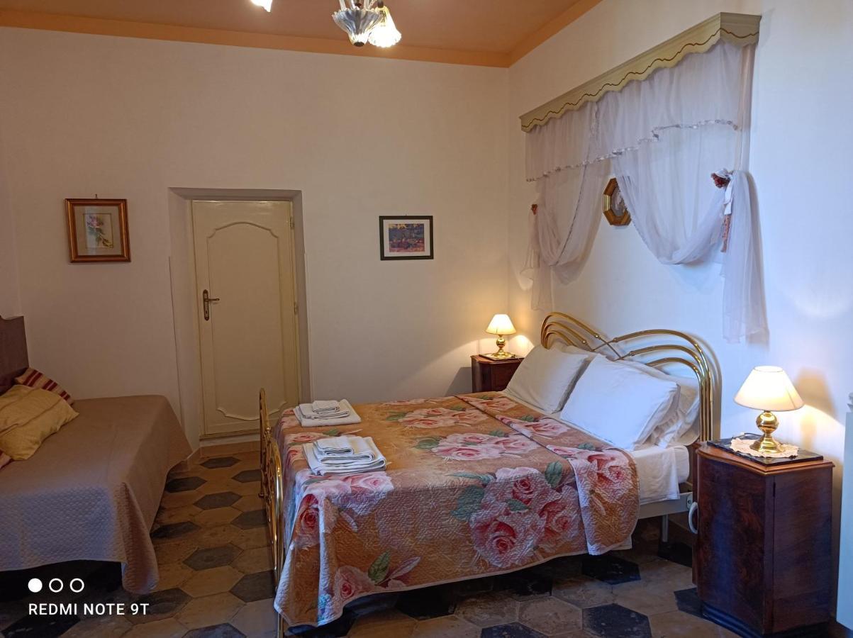 Bed and Breakfast Angelina Antica Dimora à Terracine Extérieur photo
